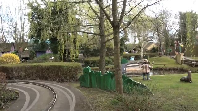 'Toadie's Crazy Cars' - Chessington World of Adventures смотреть онлайн