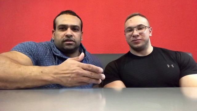 لقاء مع البطل الروسي الناشىء ڤيتالىВиталий Угольников и Мохамед Эль Эмам смотреть онлайн