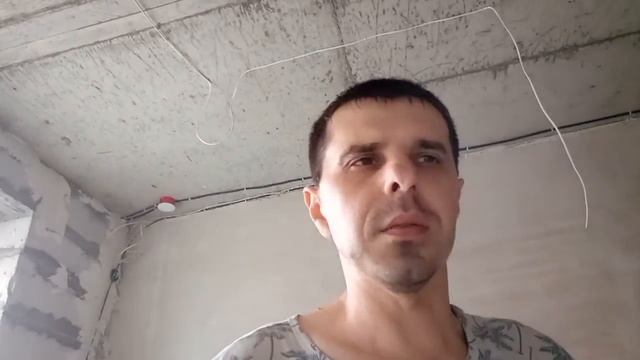 Строю сам. Как замесить штукатурку. Ещё один день с штукатуркой... смотреть онлайн