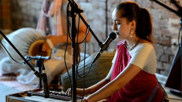 Раса Прия д.д. - киртан, июль 2019г. #kirtan #krishna #киртан #yoga #bhakti #mantra #харекришна