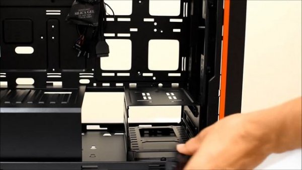 Cooler Master MASTERBOX 5 MSI Dragon Edition - gaming case (unboxing, review & build) [SK/CZ]