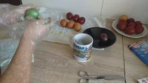 Как я пыталась покрасить яйца красителем для яиц от Dr. Oetker
