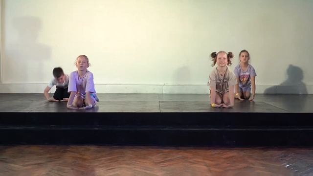 Hip-hop KIDS. Преподаватель Надя Мусийчук смотреть онлайн