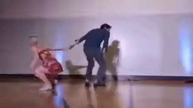 A u mene korova Band ODESSA super tanec YouTube смотреть онлайн