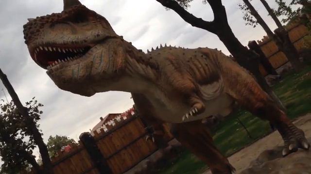 Динозавры в Грозном смотреть онлайн