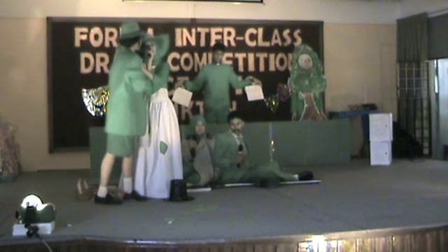 Gulp & Gasp Part 4/4 By 4SN1 Sek Men Keb Taman Universiti, Skudai