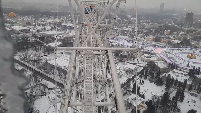 Колесо обозрения «Солнце Москвы» смотреть онлайн