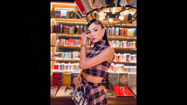 Demet Ozdemir: “Siempre He Soñado A Lo Grande” @fuegoturcotv #demetozdemir #demetözdemir