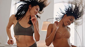 ТАНЦЫ в НИЖНЕМ БЕЛЬЕ!.mp4