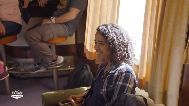 Tunisie - Tozeur - Sidi Bou Saïd - Tunis - Des Trains Pas Comme Les Autres - Documentaire Voyage