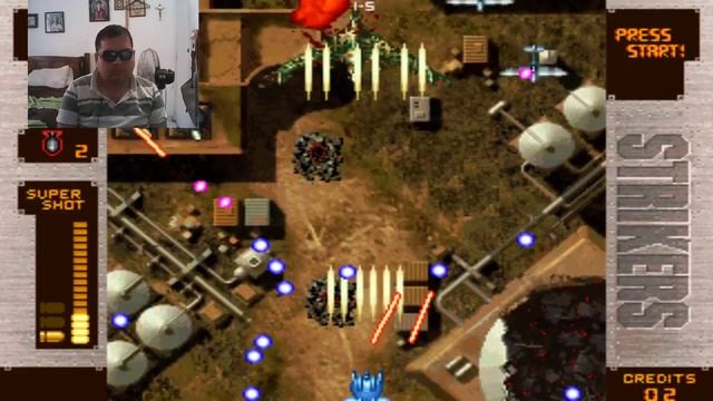 GamePlay Strikers 1945 Plus Shoot 'em Ups JUEGO DE NAVES