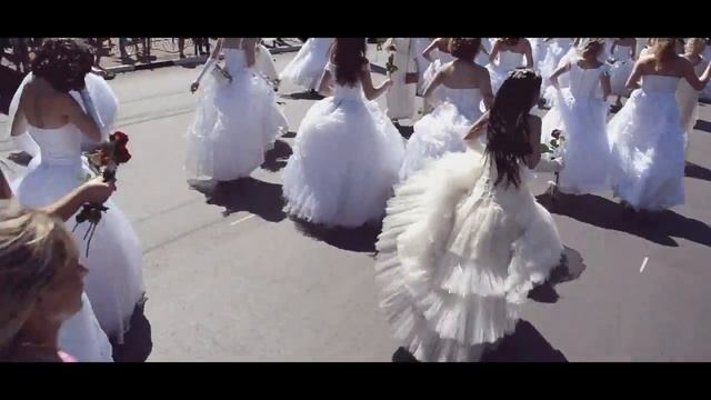 День города Иваново 2014 Парад Невест смотреть онлайн