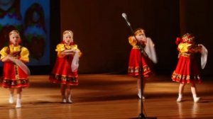 Танец  " Матрешечки"  В. Темнова
