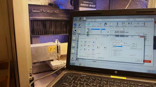 Roland MDX-540 4th axis setup - AN-Cadsolutions смотреть онлайн