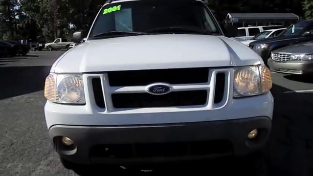 Short Takes: 2001 Ford Explorer Sport Trac (Start Up, Engine, Tour) смотреть онлайн