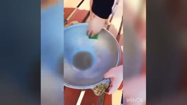 ??♀️ чтобы смыть фейри с посуды нужно 40 минут непрерывного ополаскивания смотреть онлайн