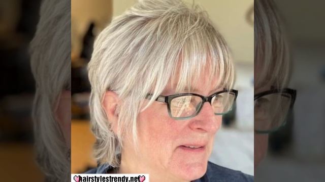 40+ Latest Stacked Bob Haircuts Ideas For Women Over 60+ With Unique Hair Color Ideas смотреть онлайн