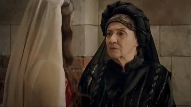 Приезд Афифе Хатун. Хатидже султан настраивает Афифе против Хюррем. смотреть онлайн