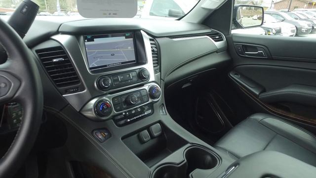 U7437 - 2016 Chevrolet Suburban LT 4x4 - Black смотреть онлайн