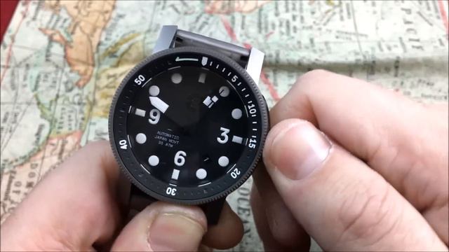 Minus 8 Diver : Lightweight And Automatic