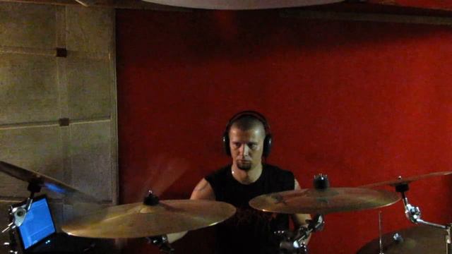 220 Bpm Drumming (practicing with metronome) смотреть онлайн