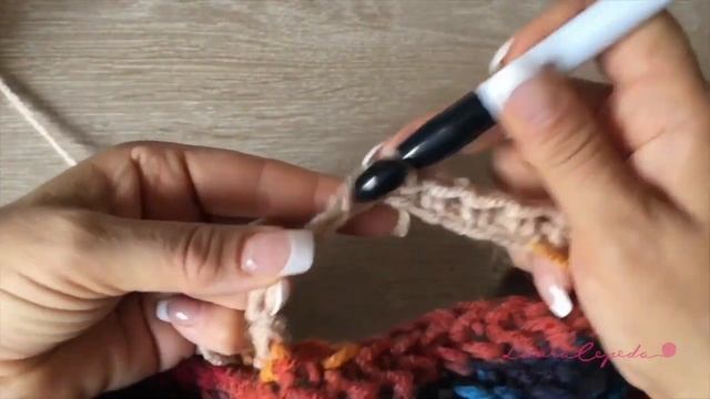HOW TO CROCHET THIS BRAIDED SCARF  - EASY AND FAST - BY LAURA CEPEDA
