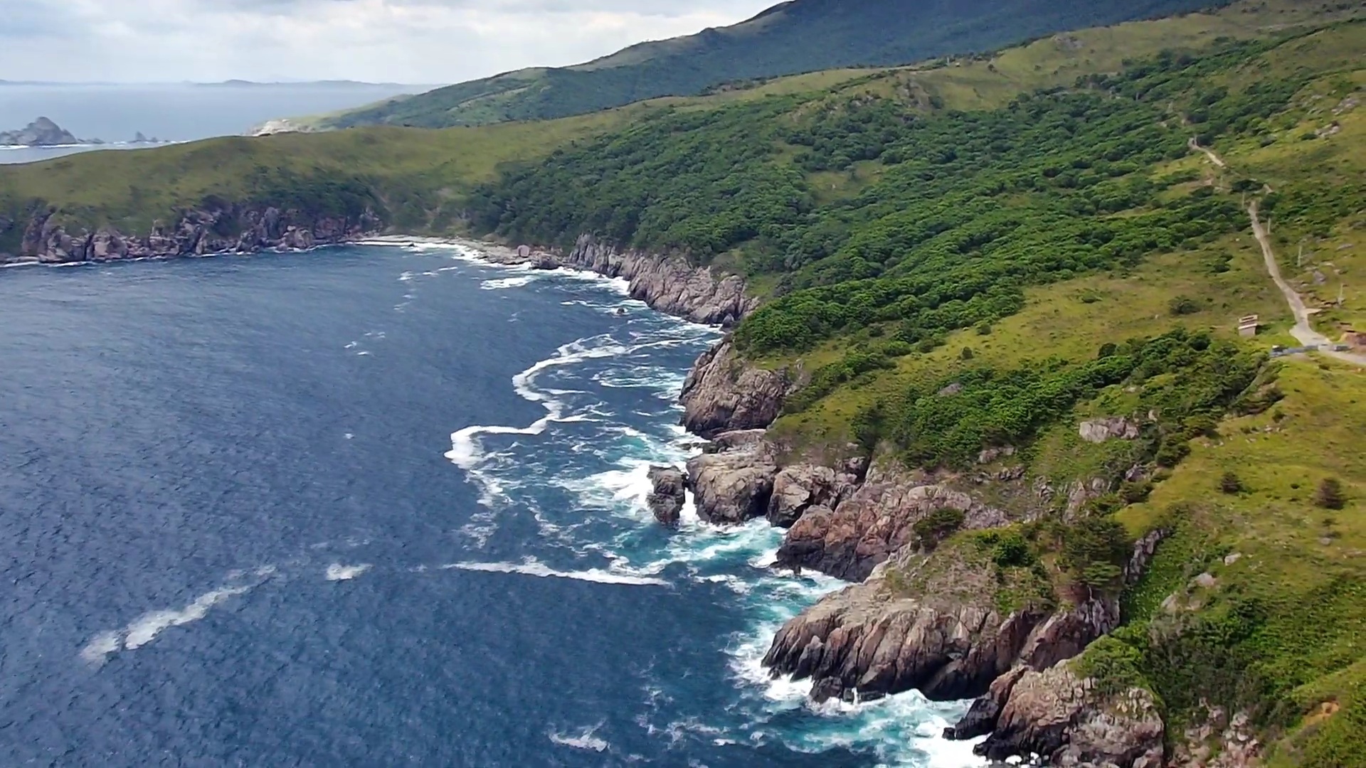 Бухта Опасная полуострова Гамова (Приморский край) смотреть онлайн