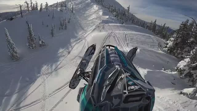 Веселое видео прыжков на снегоходе смотреть онлайн