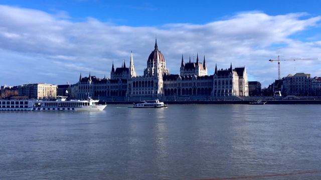 BUDAPEST. HUNGARY. BEAUTIFUL PLACE IN CHRISTMAS TIME. ОЧЕНЬ КРАСИВОЕ МЕСТО ПОД РОЖДЕСТВО! смотреть онлайн