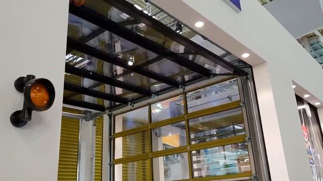 Kante - Hörmann ALR F42 Vitraplan Промышленные секционные ворота смотреть онлайн