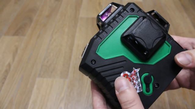 Зелёный лазерный уровень с Алиэкспресс Clubiona ZKLL12GH 3D Green 3х360 смотреть онлайн