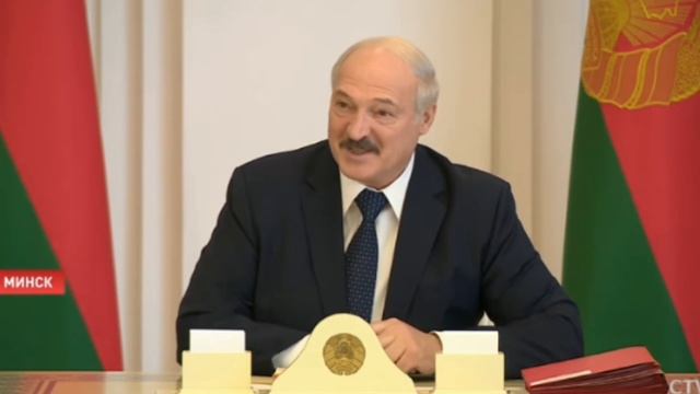 Бухнули, после работы, потом в сауну.... Напутствие от народного доктора новым назначенцам. смотреть онлайн