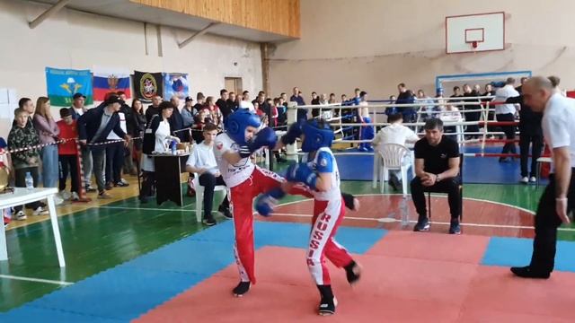 Кик-боксинг, Святослав Коротких, (выше ростом), Межрегиональный турнир в г.Новый Оскол ,04.2023г смотреть онлайн