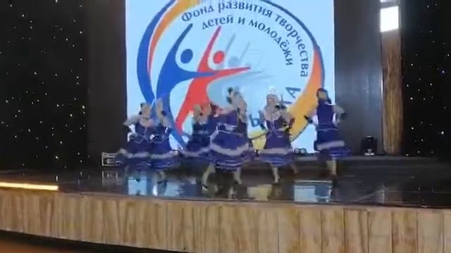 Образцовый хореографический коллектив АкварельТанец Кадриль народная номинация дети 10 - 12 лет смотреть онлайн