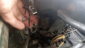 Почему заливает свечи бензином на ваз 2109, карбюратор!