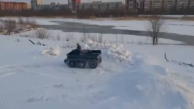 Гусеничный вездеход "Добрыня Транспортер 2 версия" в наличии и на заказ. Северодвинск, "Вездеход29" смотреть онлайн