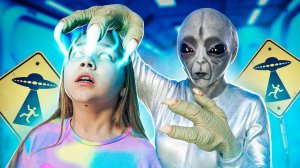 Зачем мы спасли ПРИШЕЛЬЦА от ЛЮДЕЙ В ЧЕРНОМ!? ПРИШЕЛЬЦЫ В РЕАЛЬНОЙ ЖИЗНИ!