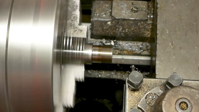 Точим болт из болта! Лайфхак!