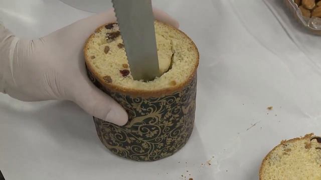 Как готовят куличи в "Круассан кафе" смотреть онлайн