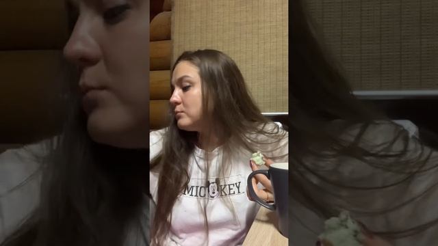 МУКБАНГ. Разговоры с ребятами о рыбалке