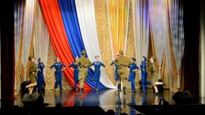 Пора в путь дорогу. Ансамбль танца "Сюрприз"