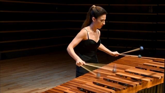 A. Piazzolla - Libertango (arranged by E. Sammut) by Anne-Julie Caron, marimba смотреть онлайн