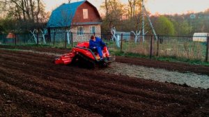 Японский гусеничный минитрактор Yanmar AC 18 с фрезой