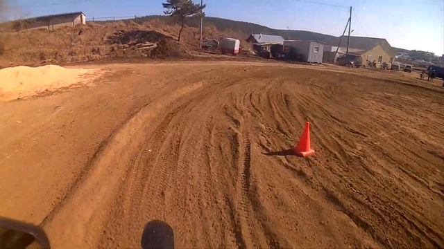 Покатухи на эндуро:#4 уктус трасса мини тест... смотреть онлайн