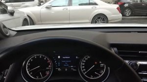 Для чего кнопка HOLD в Камри XV 70