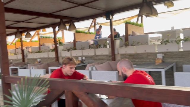 СОЧИ, ПЛЯЖИ В СЕНТЯБРЕ. ПЛЯЖ ЧКАЛОВСКИЙ, ПРИЧАЛ, ФРЕГАТ, ПИРС. смотреть онлайн