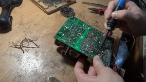 Дроссель групповой стабилизации. Обязателен в ATX блоках питания.