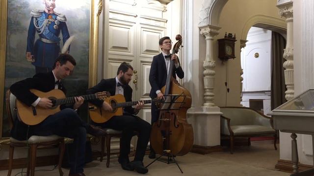 Gypsy Trio Perfect Jam - Bessame Mucho смотреть онлайн