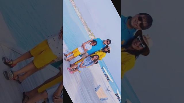 Vivek Oberoi with family ♥️#wife Priyanka#kids Vivaan&Ameyaa💃😍#dad Suresh 😘#bollywood #viral#ytb#👌 смотреть онлайн