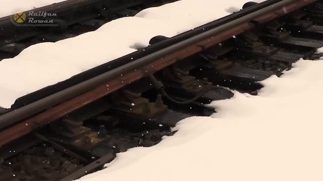 How Railroads Keep Switches from Freezing смотреть онлайн
